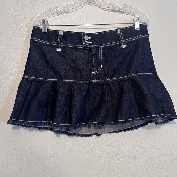 Urban Outfitters Dresses & Skirts - BDG Urban Outfitters Woman’s Blue Jeans Mini Skirt Size M